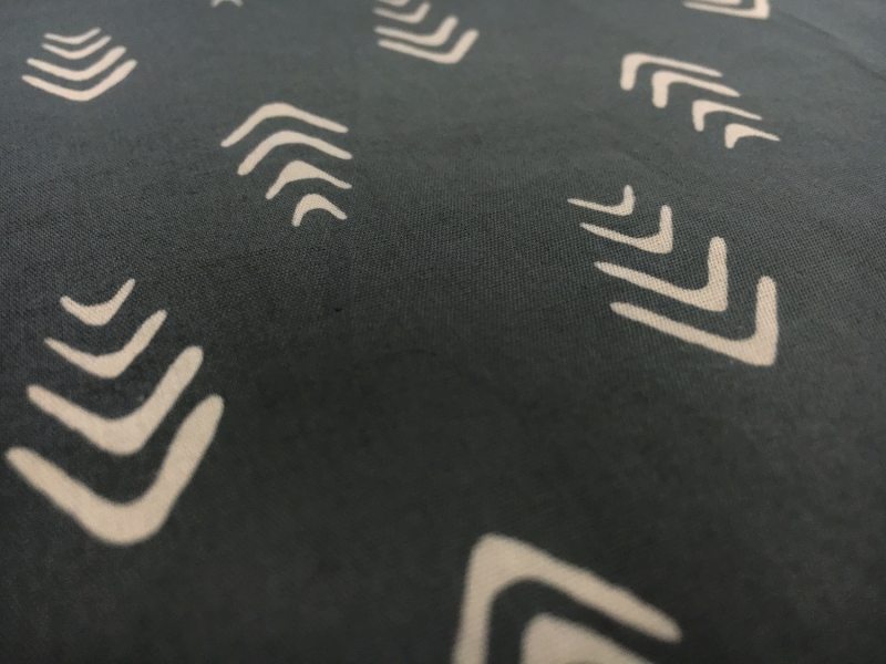 Cotton Batik with Arrows Motif3