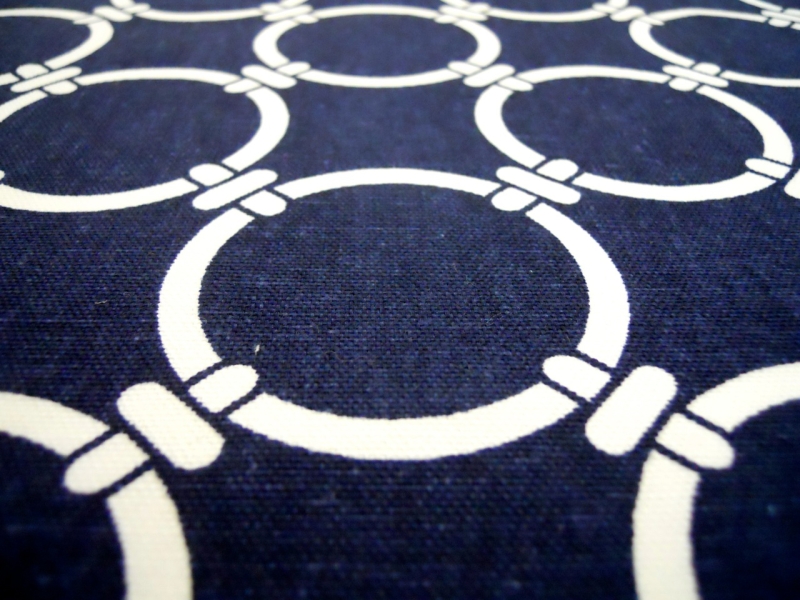 Cotton Canvas Chain Links Print2