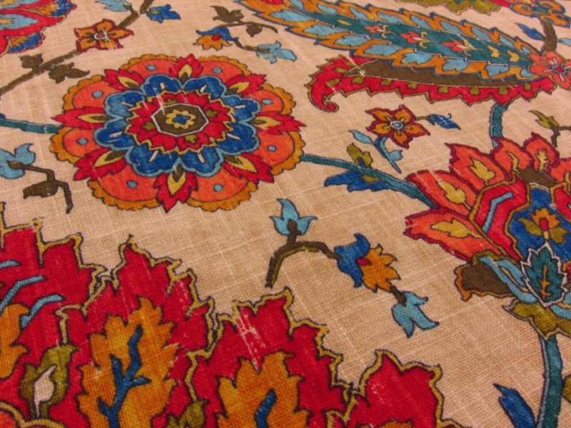 Linen Upholstery Paisley Print2