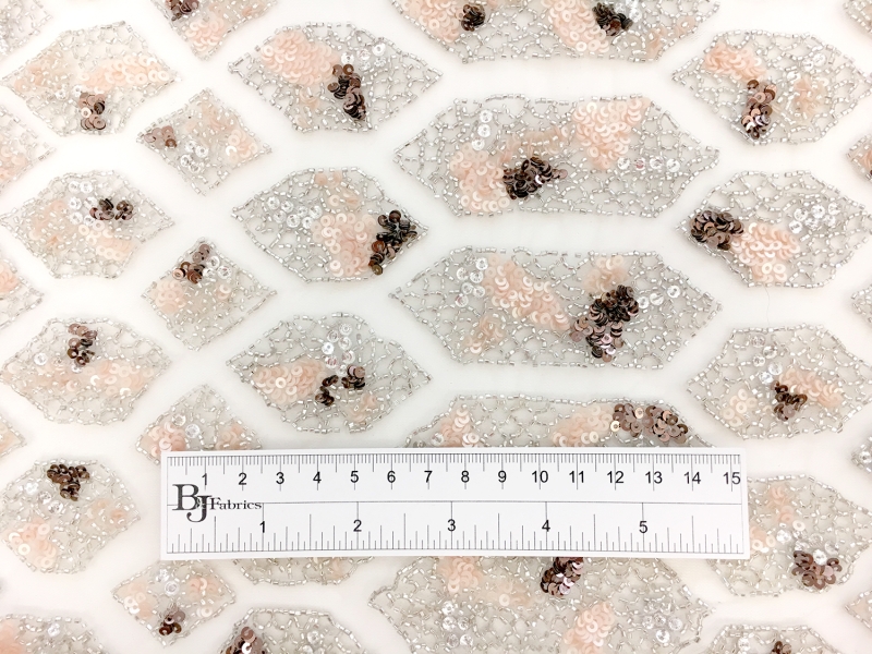 Beaded Illusion with Scale Like Pattern1