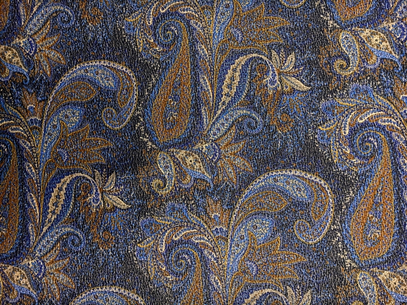 Silk and Wool Blend Metallic Crepe with Paisley Patterns0
