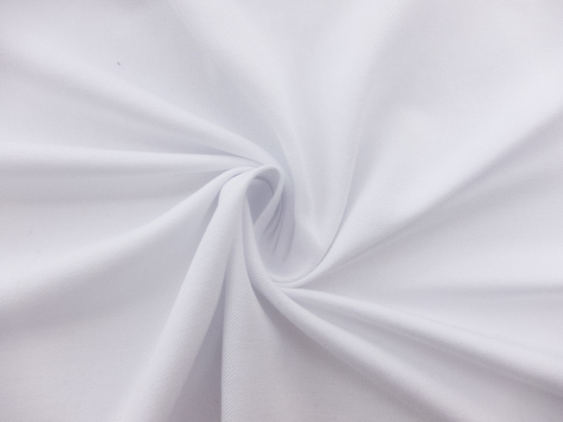 Viscose Twill in White0