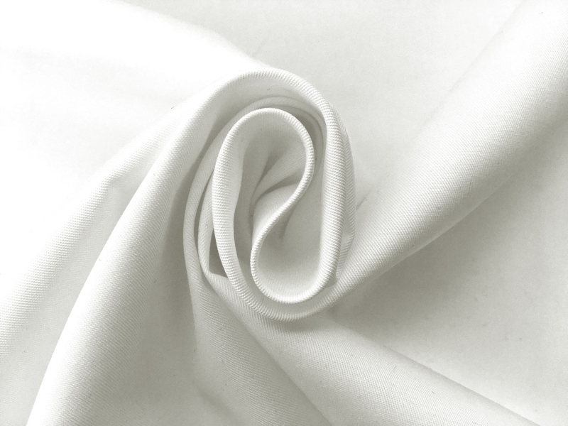 Combed Cotton Fineline Twill in White1