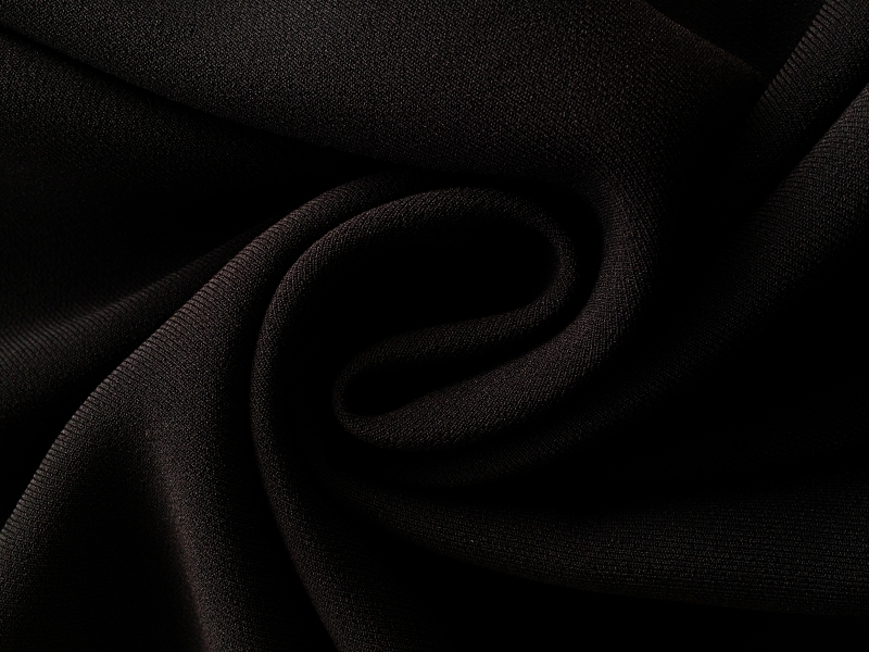 Sponge Crepe in Black0