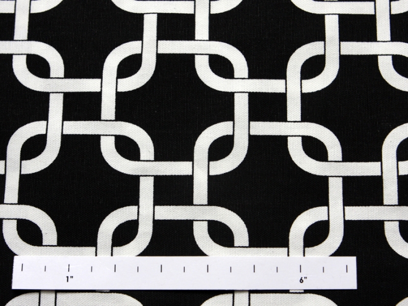 Cotton Canvas Geometric Knot Print1