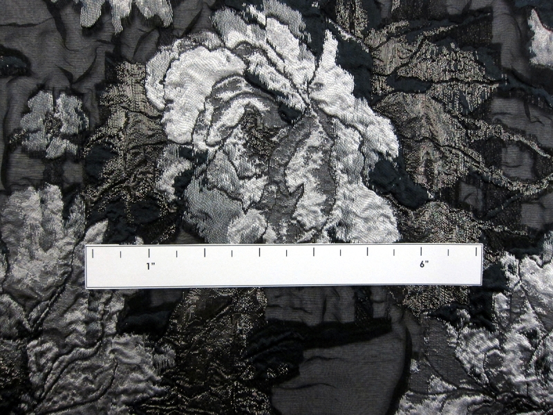 Silk Blend Metallic Fil Coupé Cloqué2