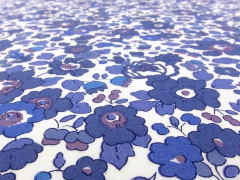 Liberty of London Cotton Lawn Print2