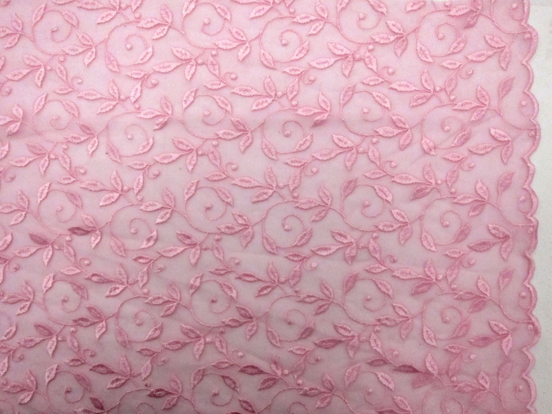 Embroidered Illusion0