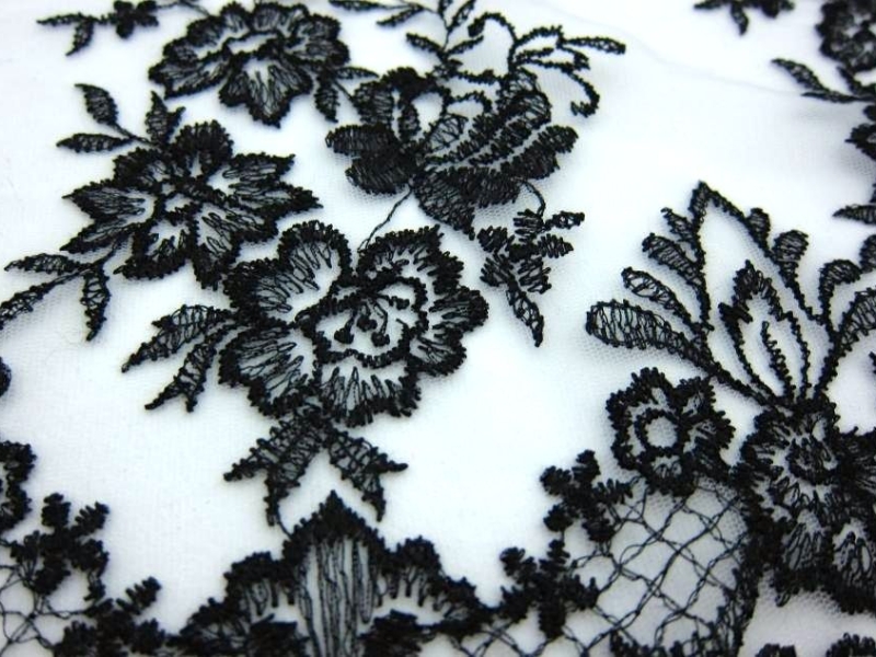 Embroidered Illusion2